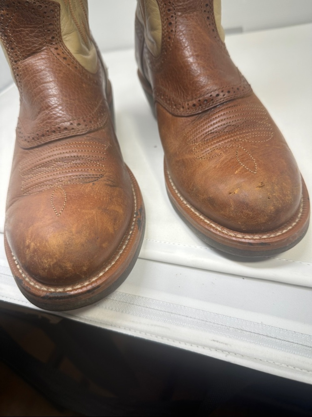 Ariat Boots Size 9.5D - Picture 8 of 8